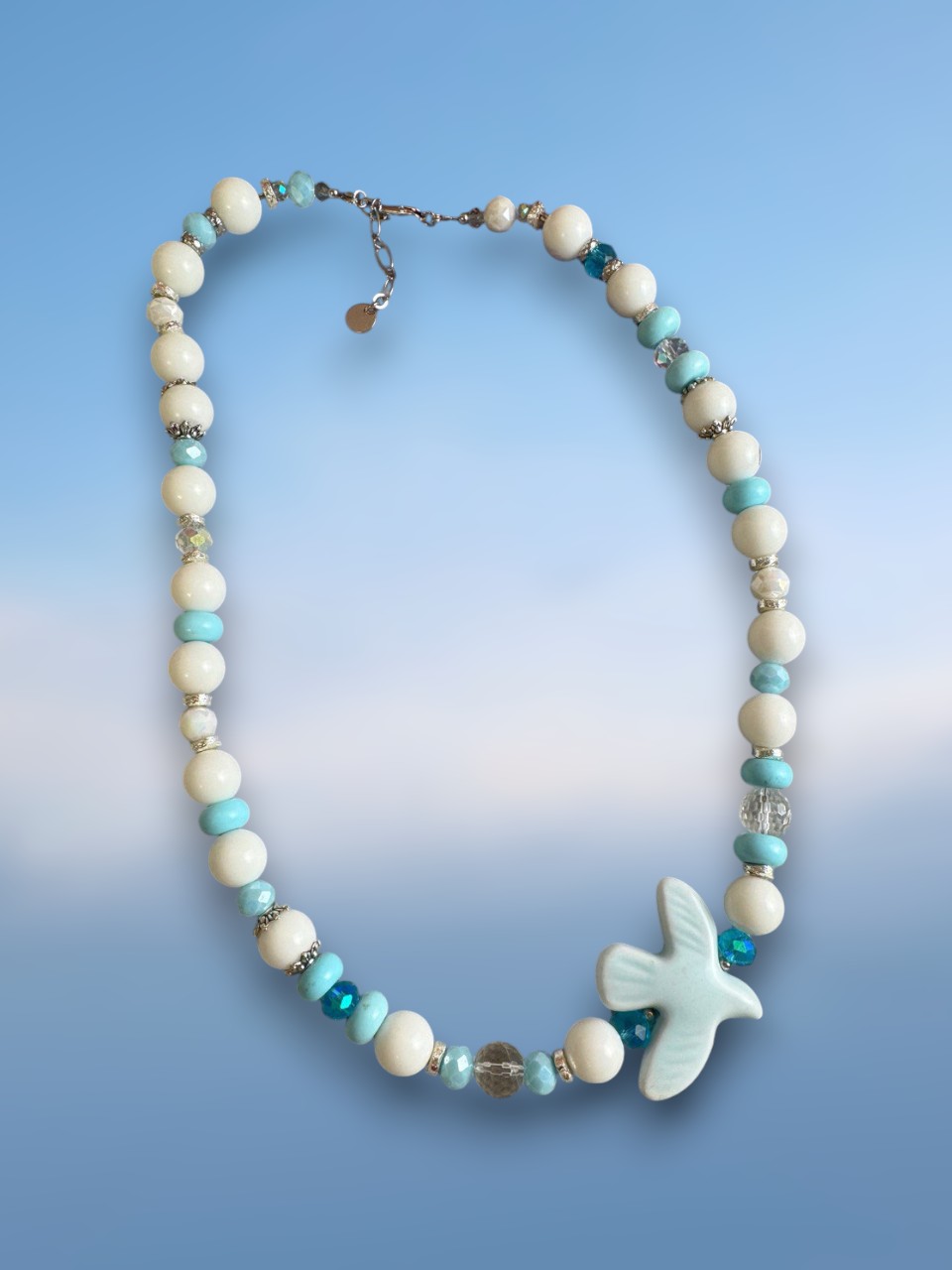 Ожерелье "Небесный голубь"